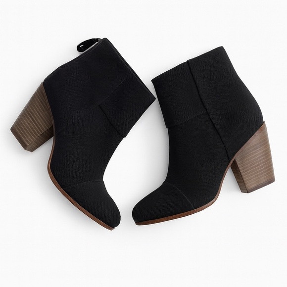 Rag & Bone Newbury Black Canvas Booties Wooden Heel Ankle Boots Size 38 (7.5-8) - Picture 4 of 8